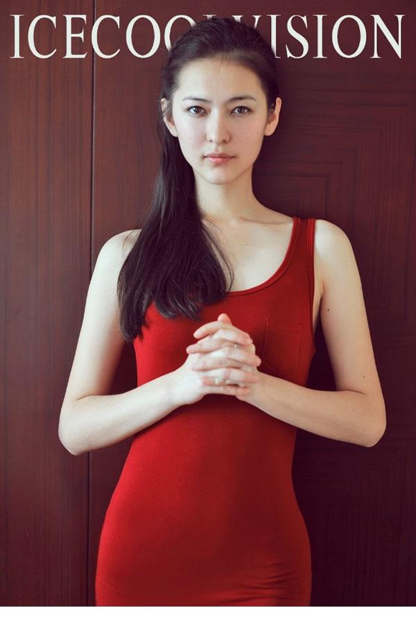 海滩比基尼美女   比基尼女神