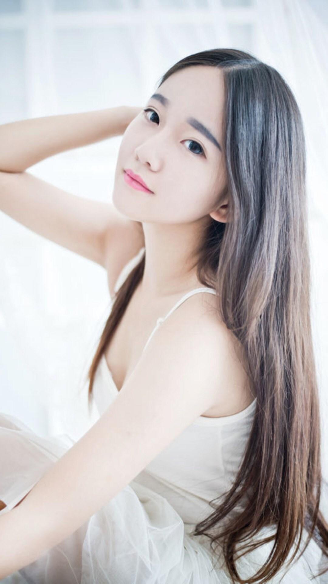心形深V嫩模美女大尺度诱惑人体艺术写真高清图片（2）
