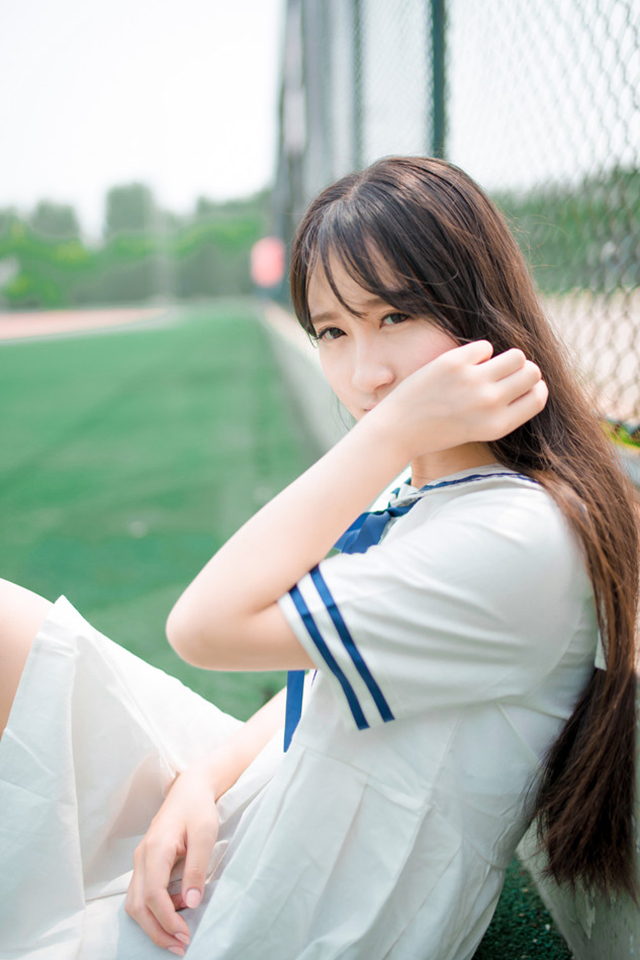 宾馆里的少妇 身边的少妇美女