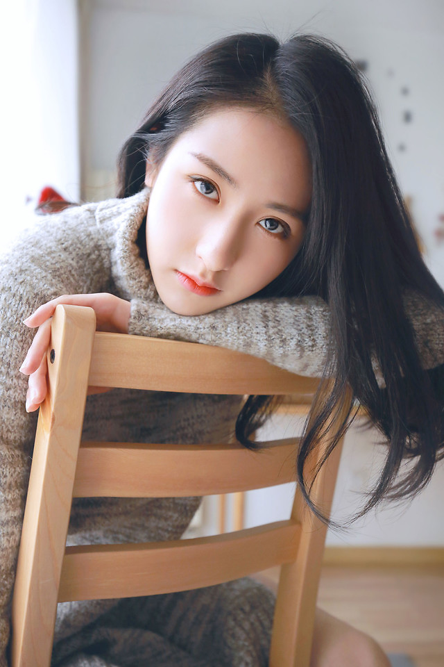 极品酥胸嫩乳性感美女