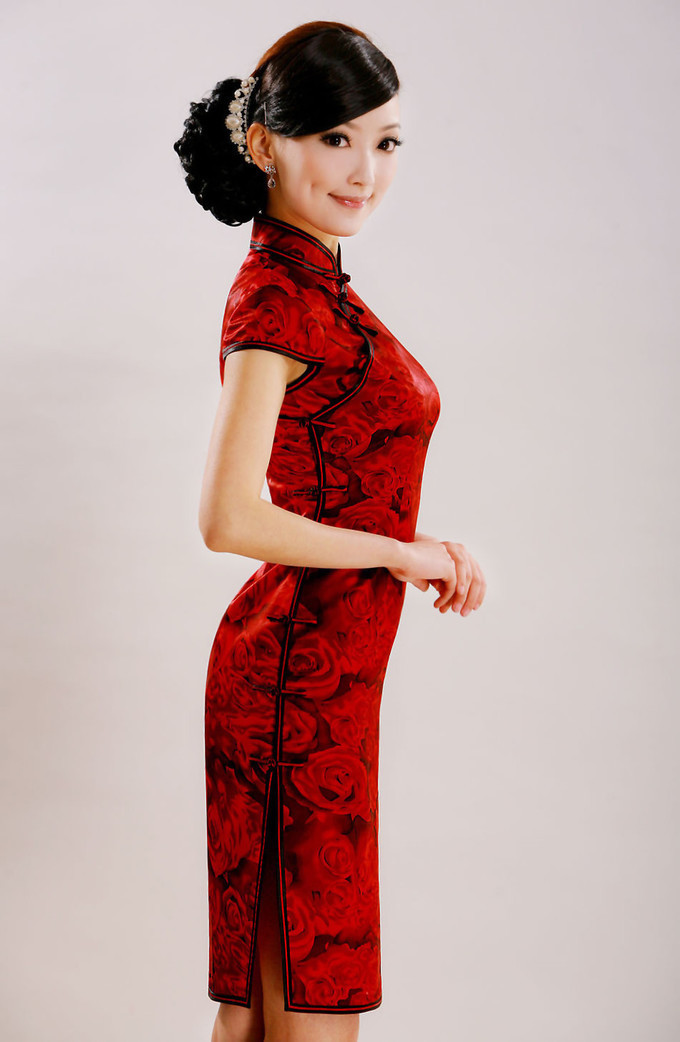中国古典气质旗袍美女 前凸后翘精美呈现